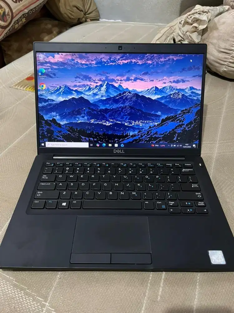 Laptop Dell Latitude 7390 RAM 16GB SSD 256