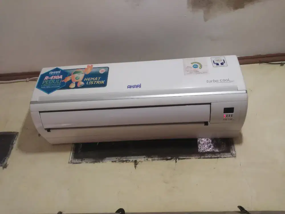Jual AC 1/2 PK merk AKARI