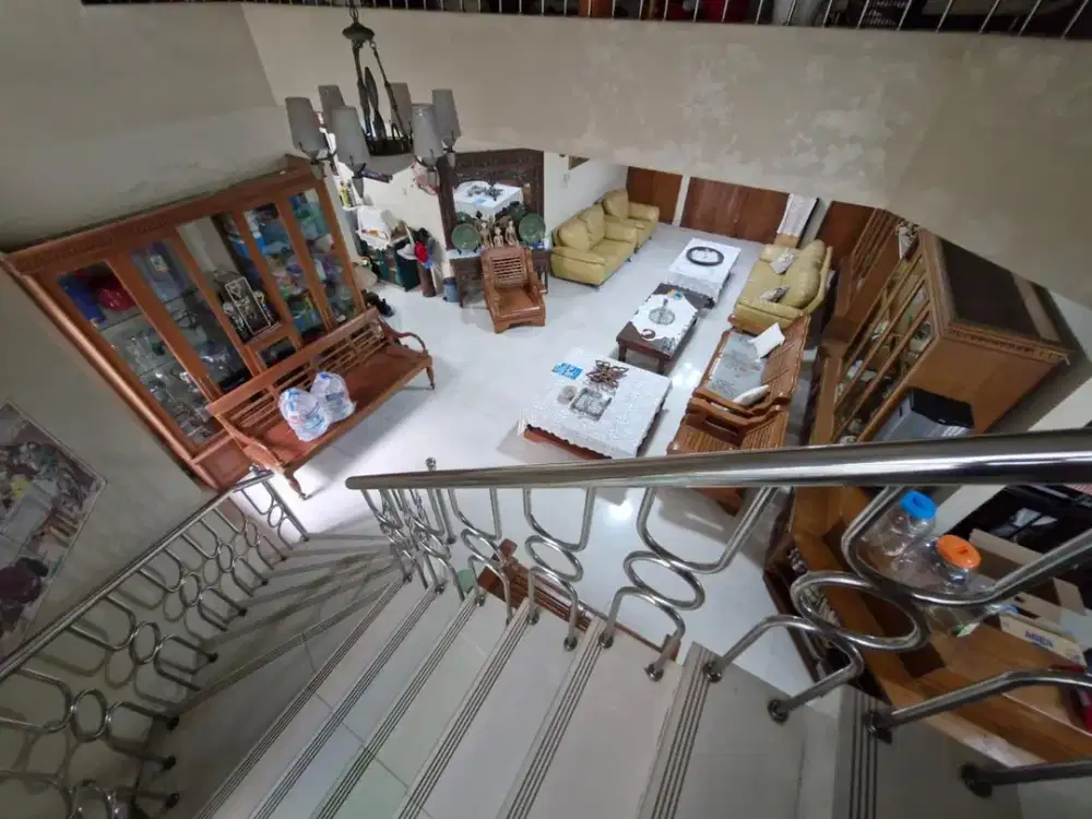 Di Jual Rumah tenang di lokasi premium Komplek Giri Loka, Lengkong Wetan, Bumi Serpong Damai, Tangerang Selatan