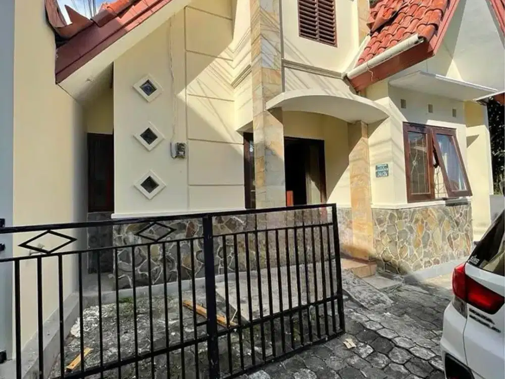 Rumah Disewakan Area Jakal Km. 5 Lokasi Dekat Kampus UGM dan UNY