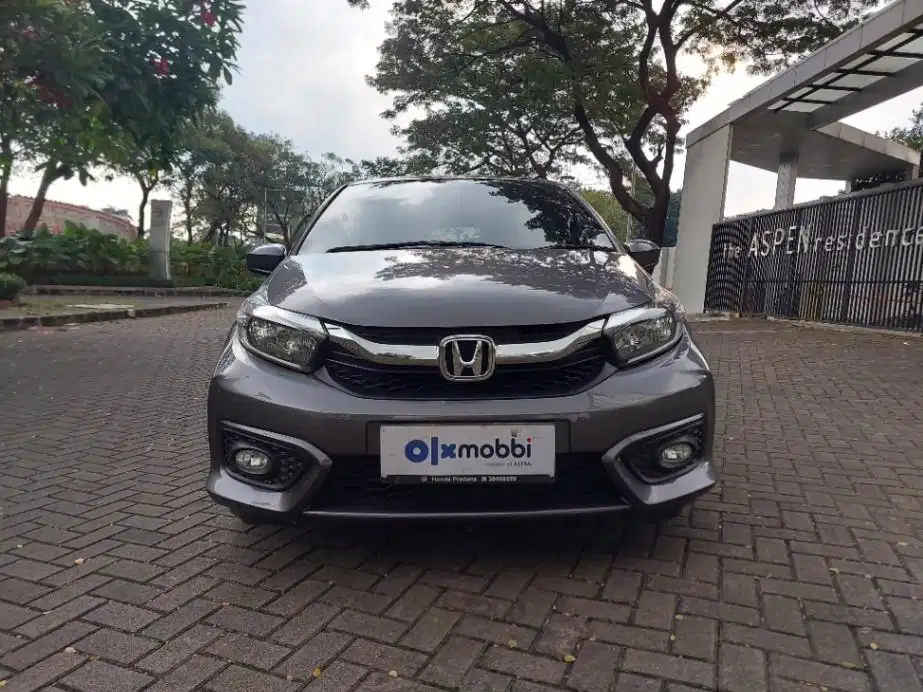 DP RINGAN Honda Brio Satya 1.2 E Bensin-AT 2022 Abu CHFYB