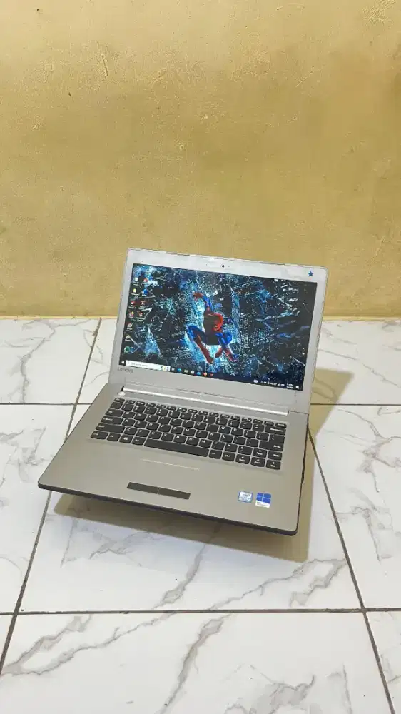Lenovo V310 14IKB | Intel Core i5 | Kabylike Gen 7 2.00Ghz | Ram 8Gb