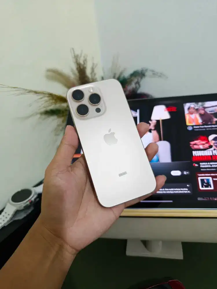 Iphone 16 pro 256gb ibox fullset like new