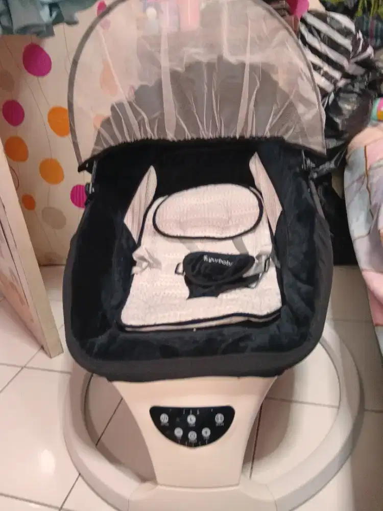 Ayunan bayi otomatis