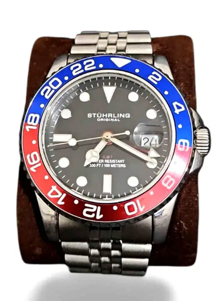 Stuhrling Original
Bracelet