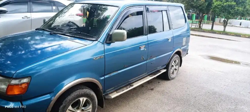 Mobil kijang super KF 52 Long