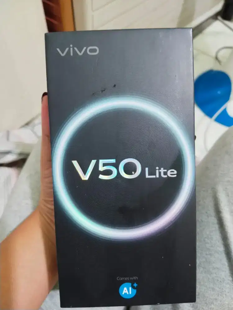 vivi v50 lite 8/128 black masih garansi