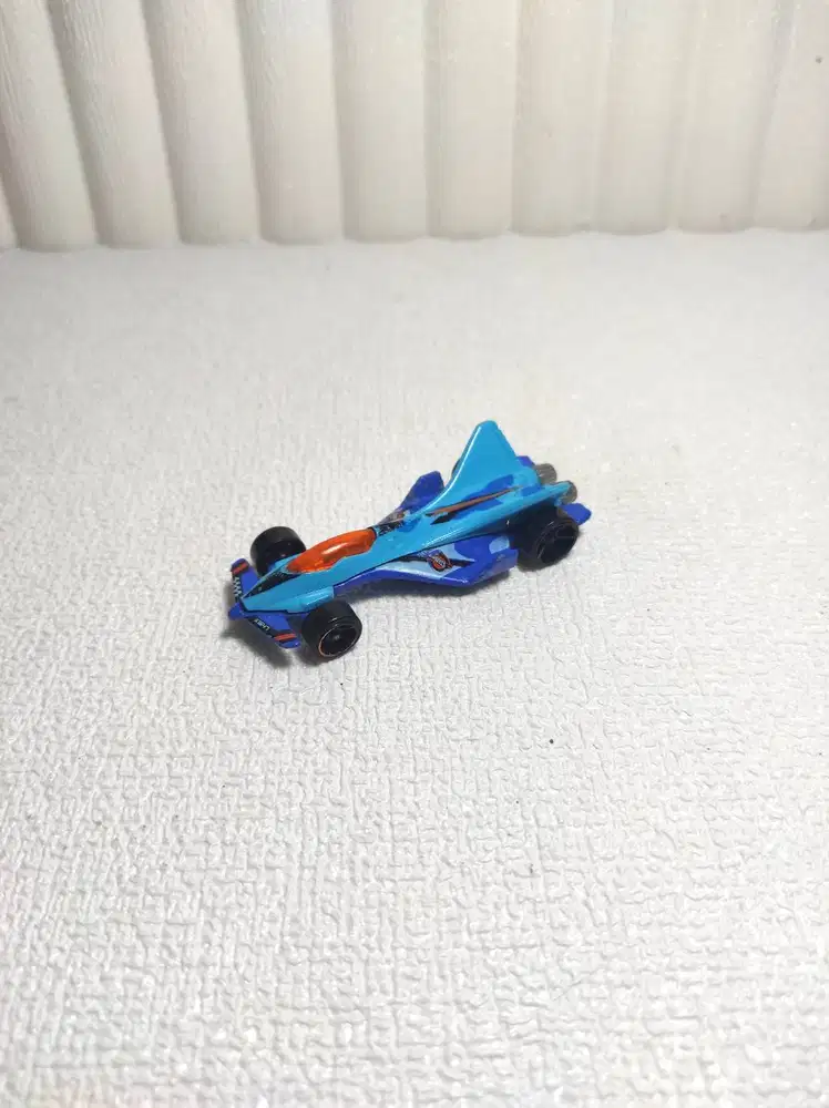 Hot Wheels Cloud Cutter (Blue Team Hot Wheels)