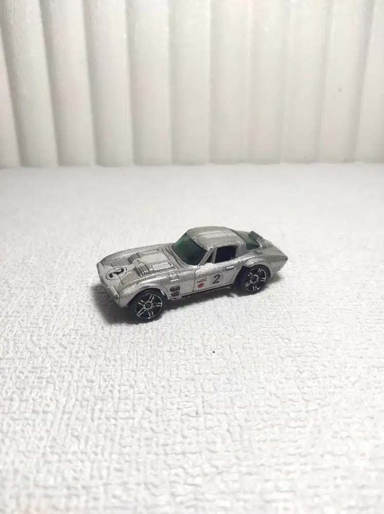 Hot Wheels '63 Corvette Grand Sport (Silver)