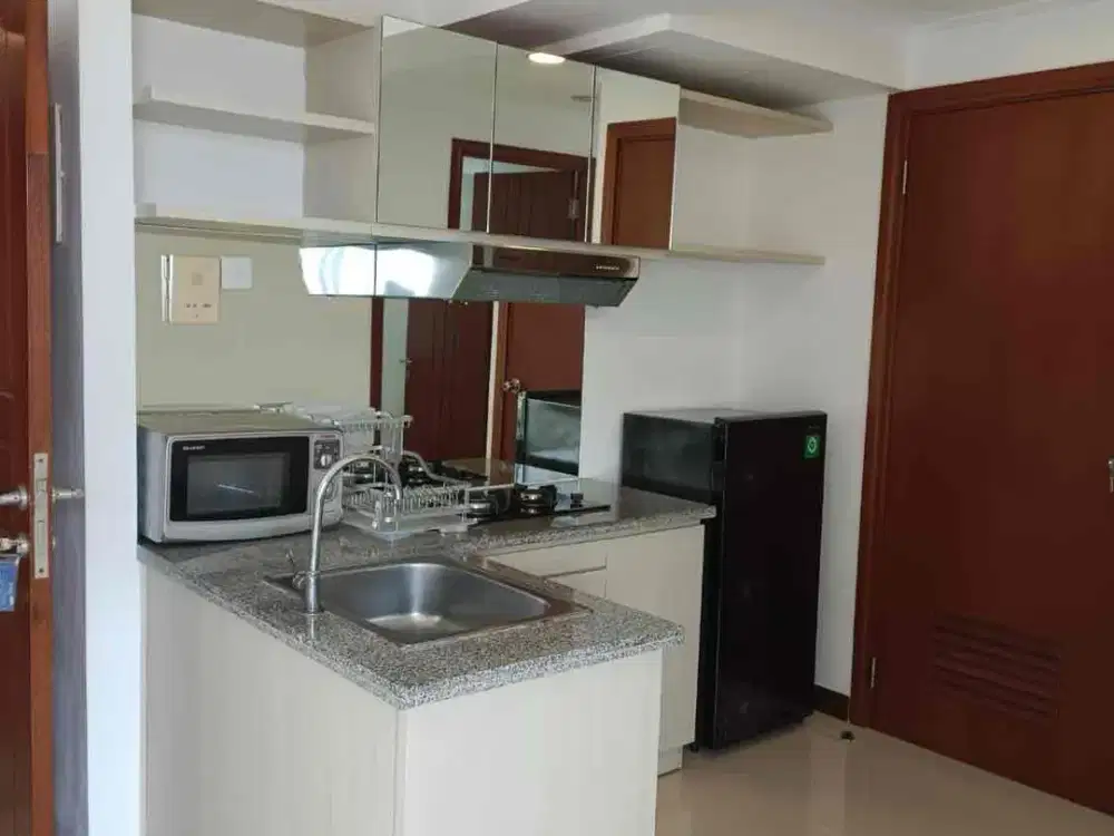 Disewakan Apartemen Waterplace 3BR Full Furnished Tower E Lantai 15 Sebelah Pakuwon Mall Surabaya Barat
