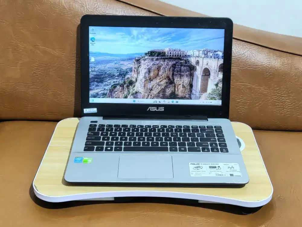 LAPTOP ASUS A455L CORE I5 VGA NVIDIA 2GB RAM 8GB/128/500 MULUS SIAP