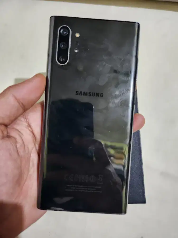 Samsung note 10 plus 12/256
Lcd gantian
Selebih nya aman
