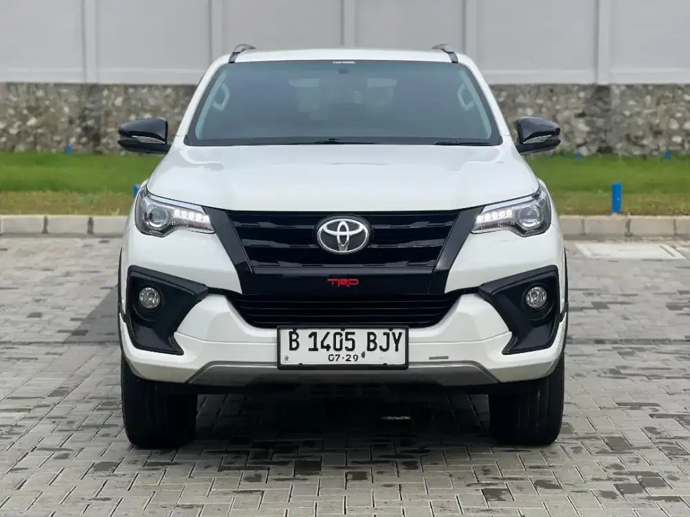 KM40RB |FORTUNER VRZ 2.4 TRD WARNA PUTIH FULL ORIGINAL DIESEL 2019