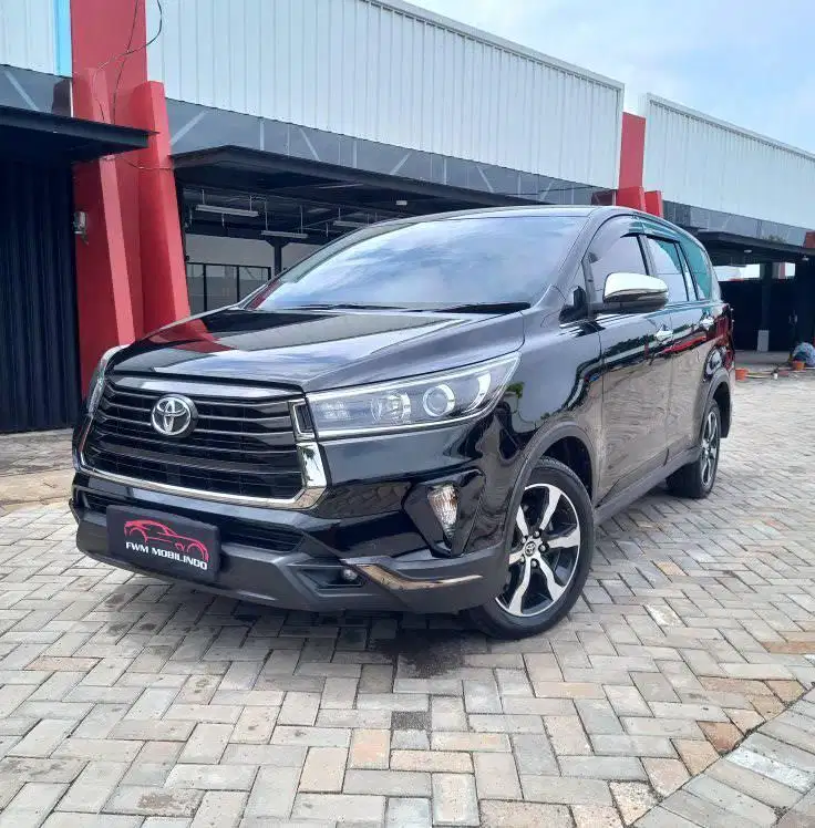 toyota innova venturer solar AT 2022 siap pakai