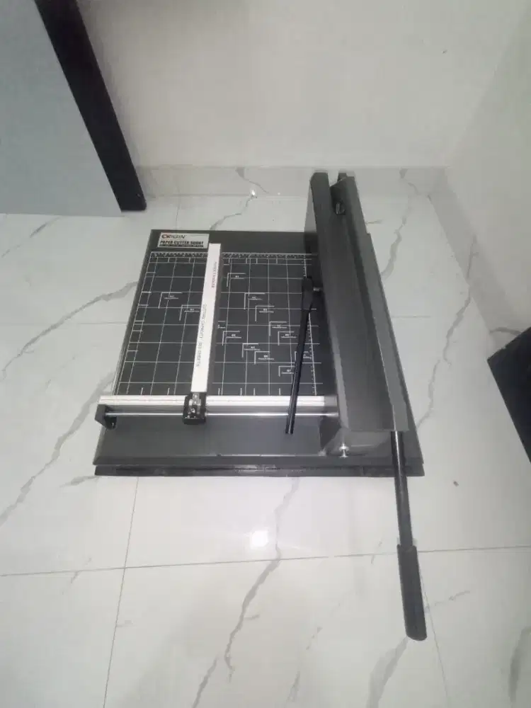 Mesin pemotong kertas 500XT merk Origin / Origin paper cutter 500XT