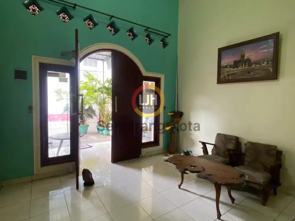 Rumah siap huni di Jalan Anjasmoro