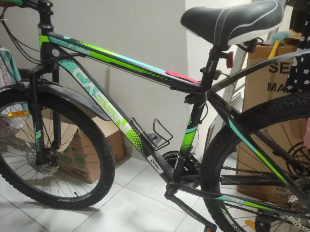 Sepeda gunung merk casini