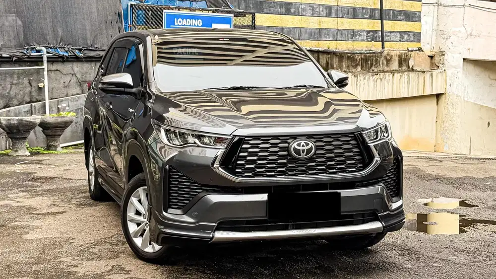 Toyota Zenix V Hybrid 2.0 Modelista Panoramic AT Abu NIK 2024