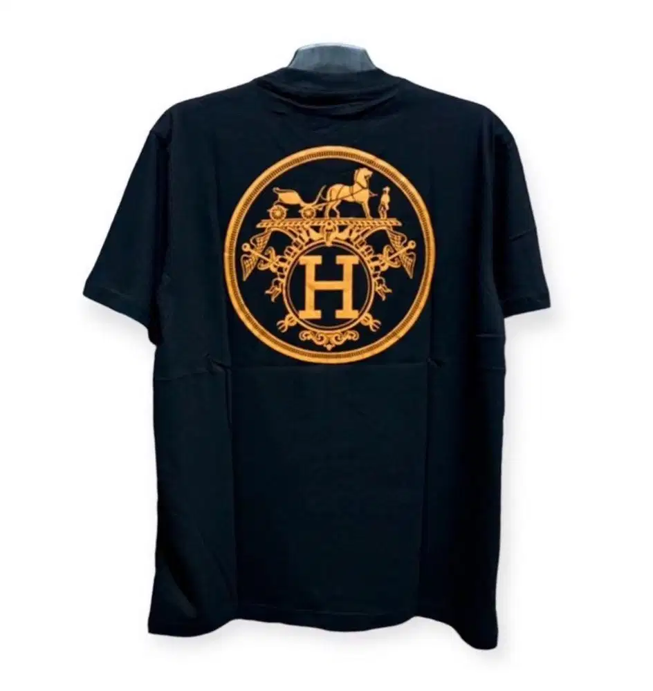 Kaos tshirt preloved bal hitam xl 72 × 56 back Hermes