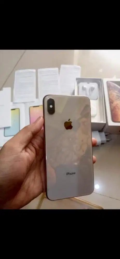 ip xs max 256gb gold face id on Truetone on fullset