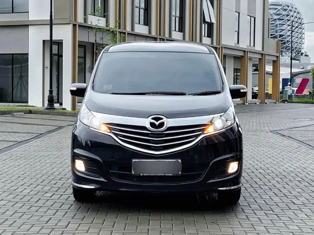 Mazda Biante Skyactiv 2.0 AT 2017