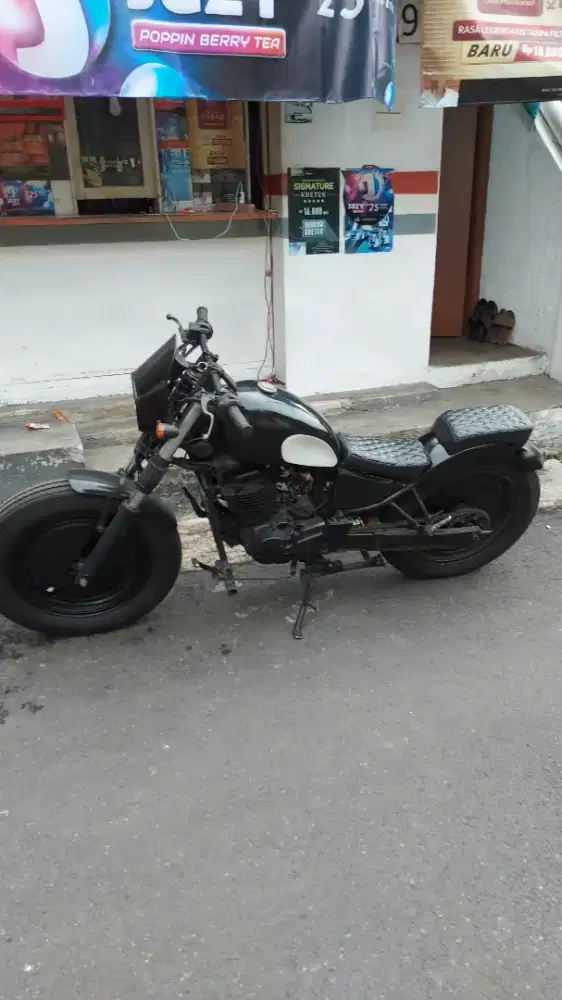 yamaha bobber thn 2013