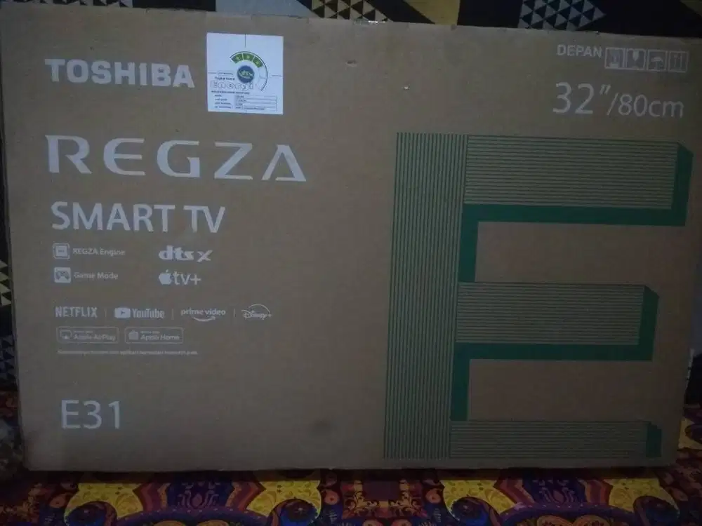 Toshiba smart 32 in