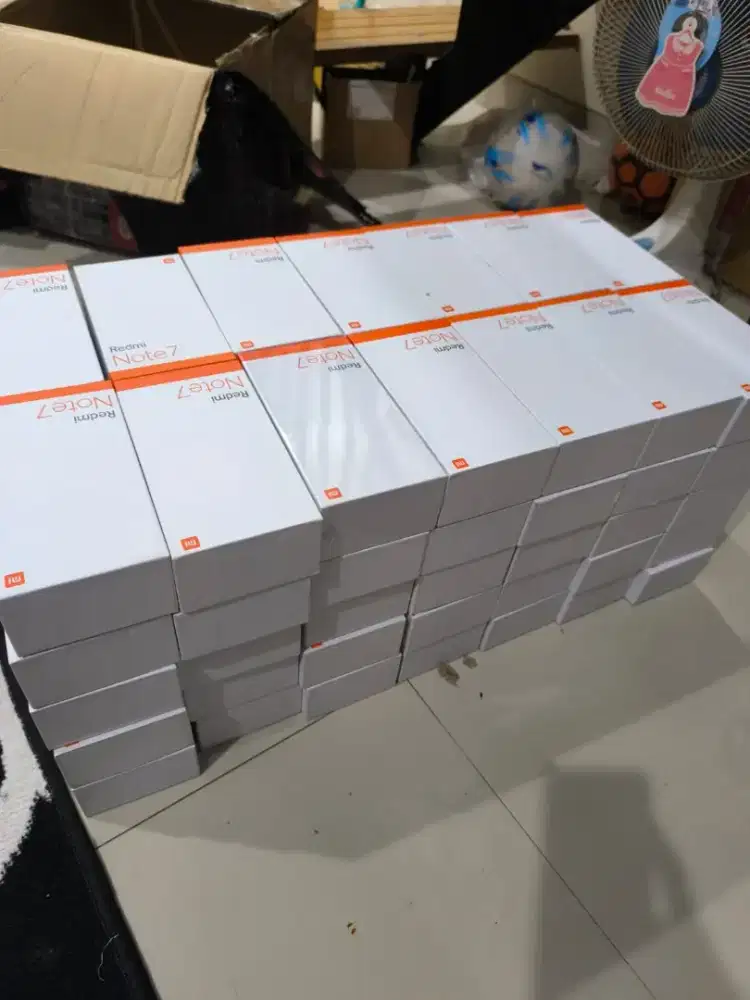 Redmi note 7 4/64 3/32