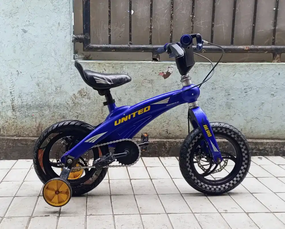 Sepeda Anak United 12 inc Doble Disc, harga pas.. Cipinang