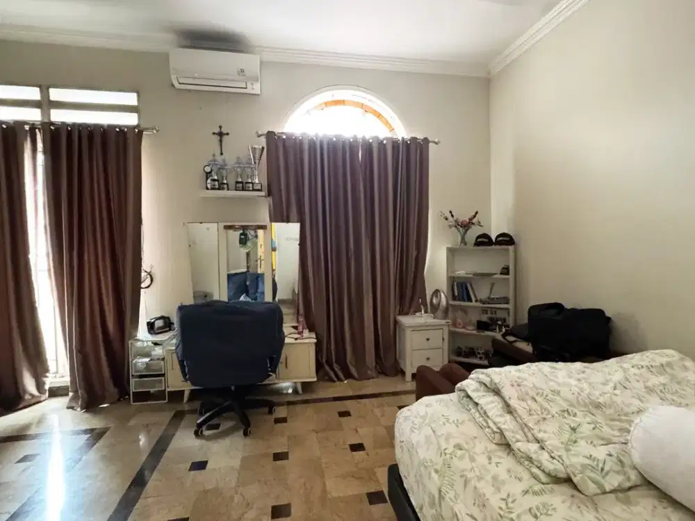 Dijual Rumah di Kelapa Gading - Rumah Sudah Tinggi Dari Jalan