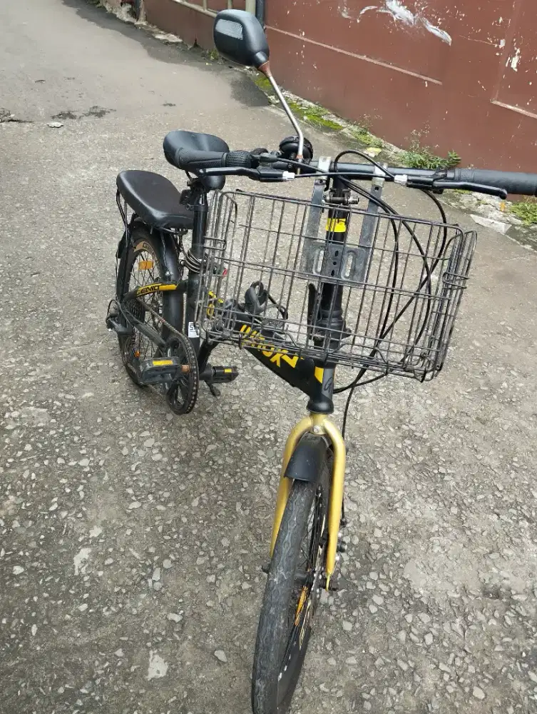 Sepeda Lipat Genio