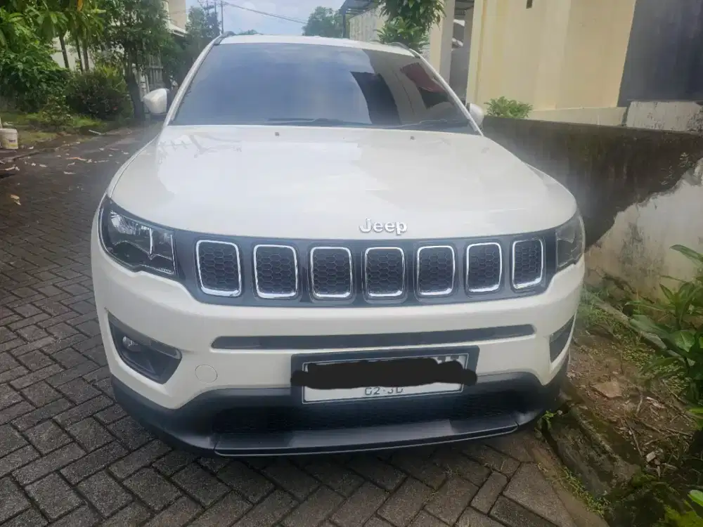 Jual Jeep Compass Bekas Kondisi seperti Baru