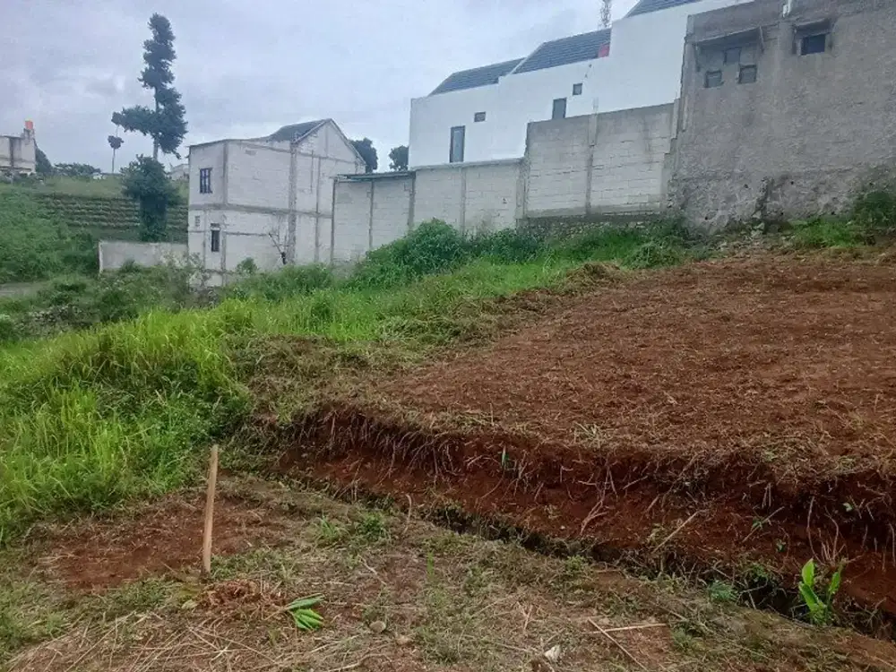 TANAH SIAP BANGUN TERBAIK DKT KE EXIT TOL CILEUNYI HARGA MURAH