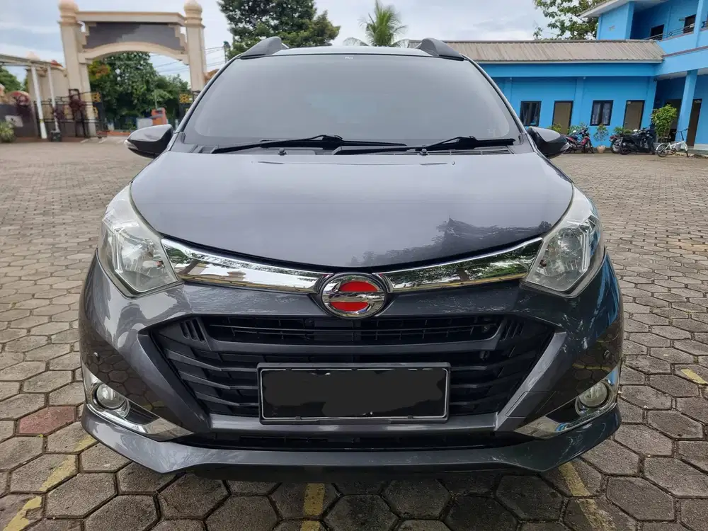 SIGRA R DELUXE101 MATIC 2017 2016 KM LOW SIAP PAKAI