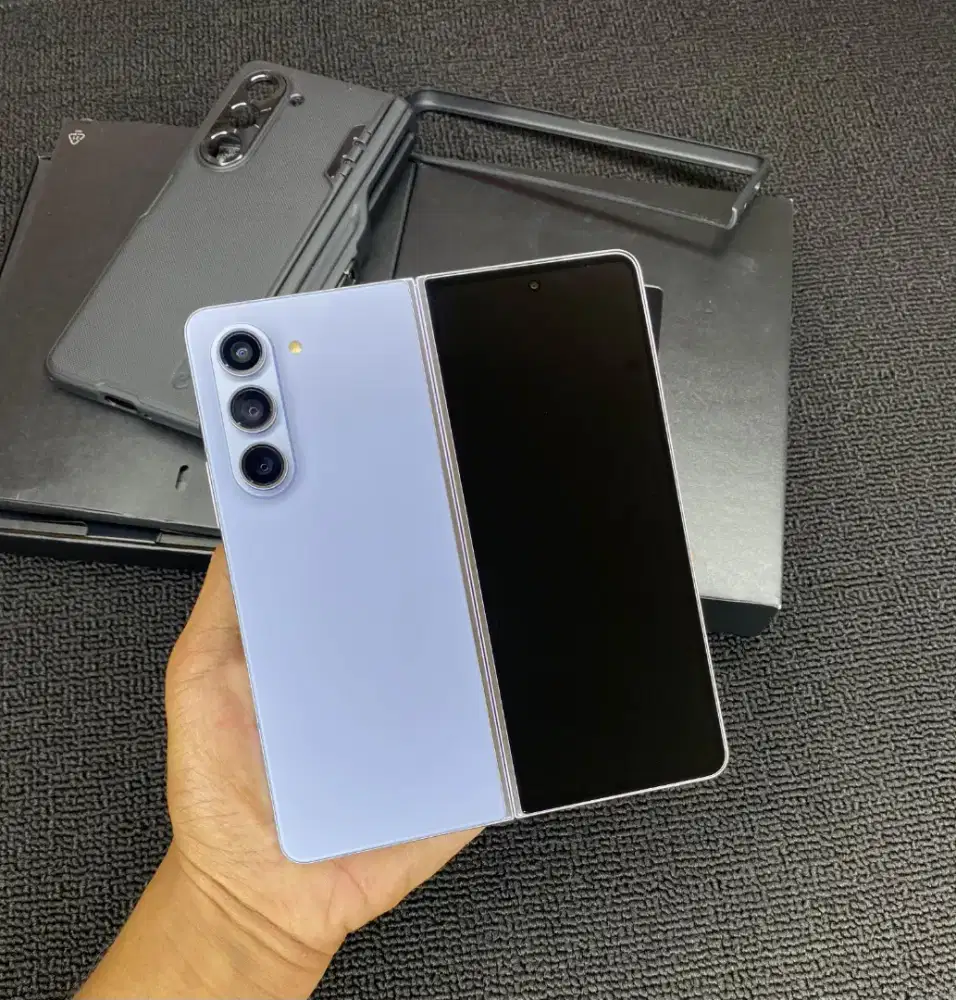 Samsung Z Fold 5 512GB Sein Free Pencil dan Cover