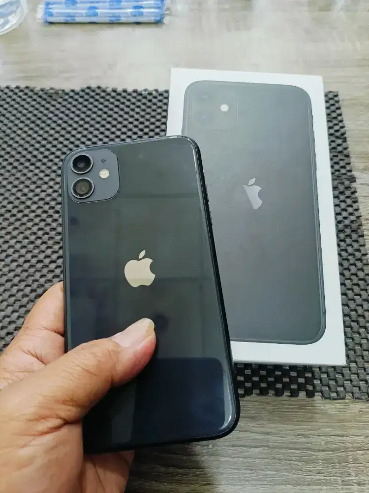 iPhone 11 64 inter ori cukai mulus fullset