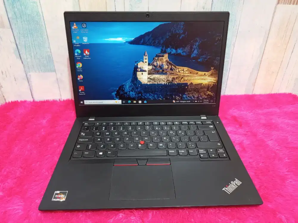 Laptop Desain Lenovo L14 AMD Ryzen 5 4500U 2.4GHz RAM 8 GB SSD 256 GB
