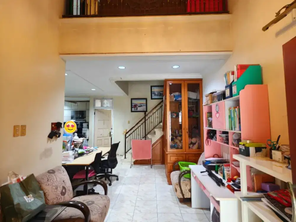 DIJUAL RUMAH BAGUS SEMI FURNISH  HADAP UTARA JUAL CEPAT DI CITRA GARDEN 2 EXTENSION