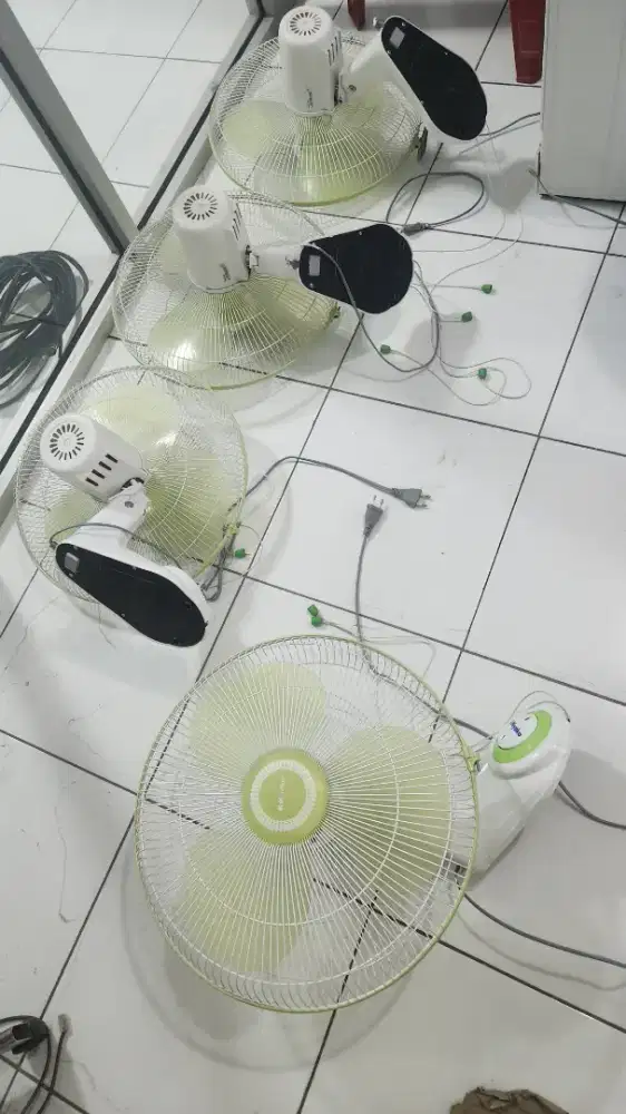 Kipas dinding Miyako