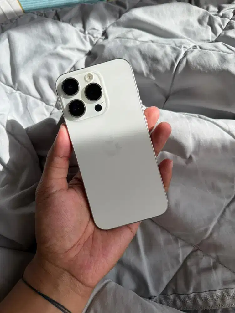 Iphone 15 pro 256 silver NEGO