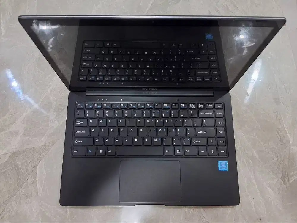 Laptop Super SLIM Dobel SSD 320GB 4GB N4020 Batre KUAT Mulus Like New