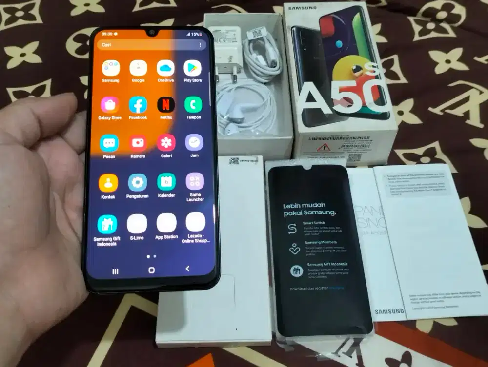 BUTUH UANG SAMSUNG GALAXY A50S RAM 4GB / 64GB 4G AMOLED 6.4in 48MP NFC
