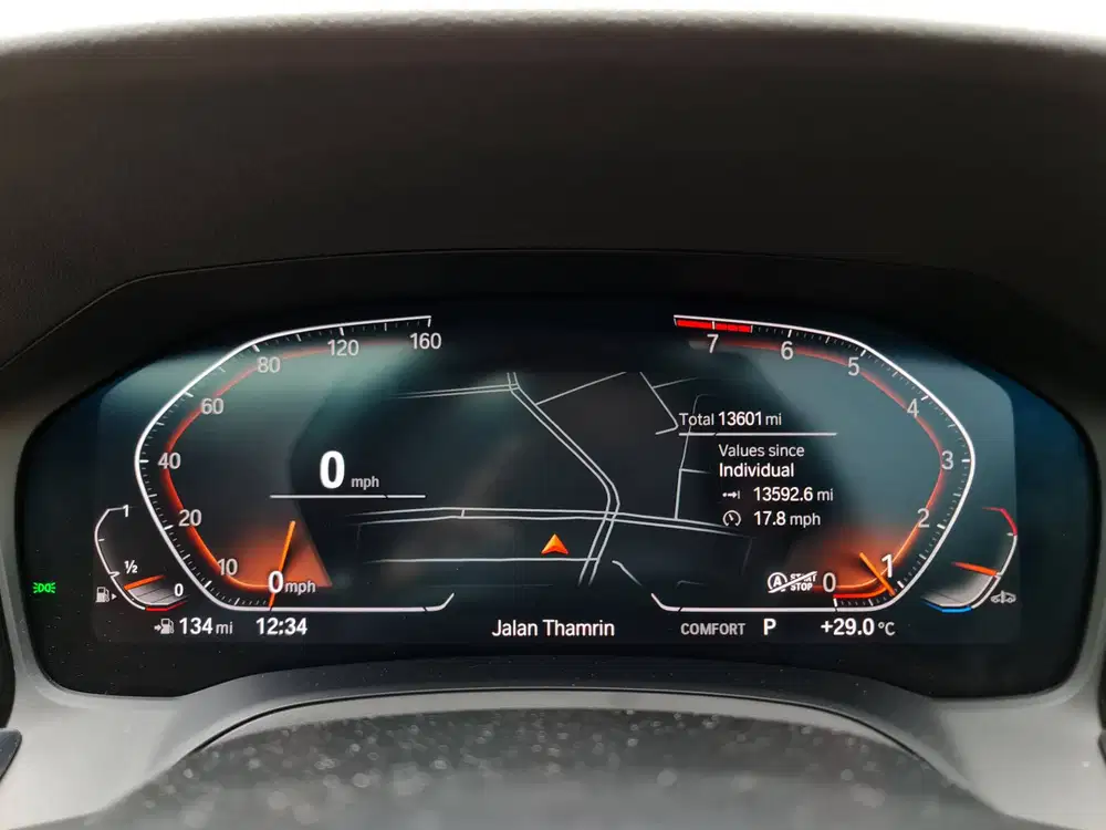 SUNROOF Odo=13K TAX=AGUSTUS BMW 330i M SPORT 2022 bmw 330 sport 2022