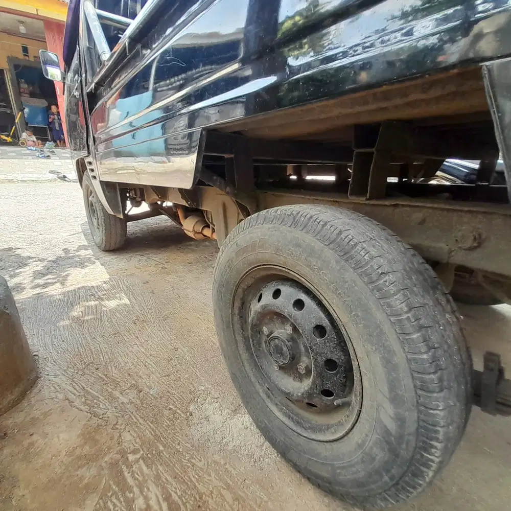 Suzuki Futura 2012 Bensin