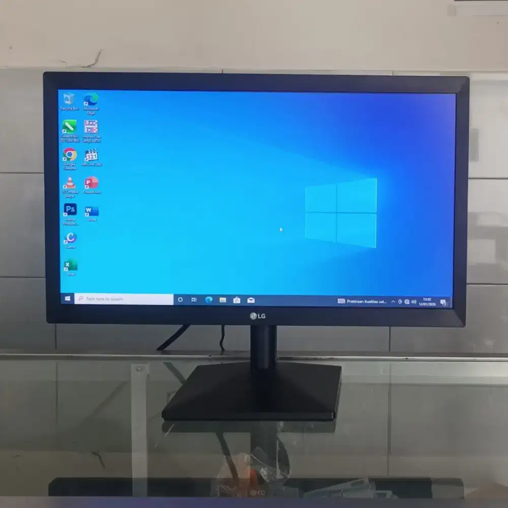 MONITOR LED 20INCH LG 20MK400A HD 60HZ PORT VGA SEKEN GRADE A NO MINUS