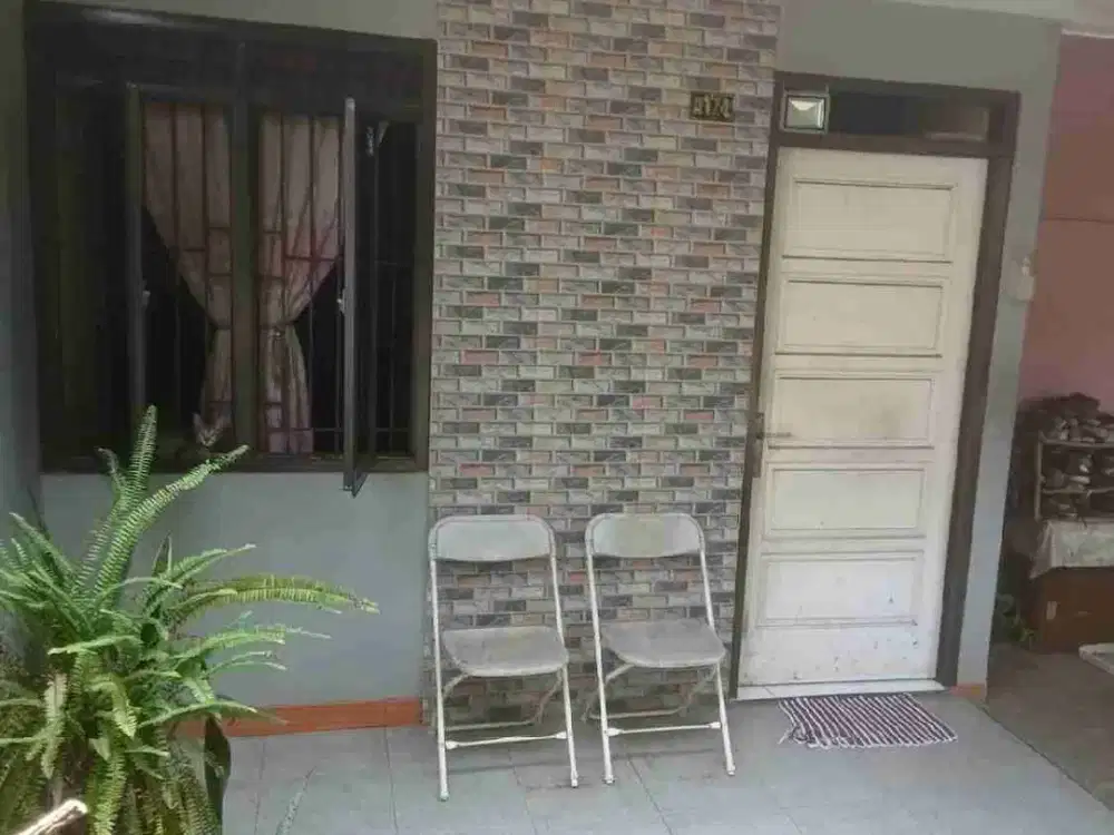 Jual murah rumah dekat ke Stasiun Cilebut.