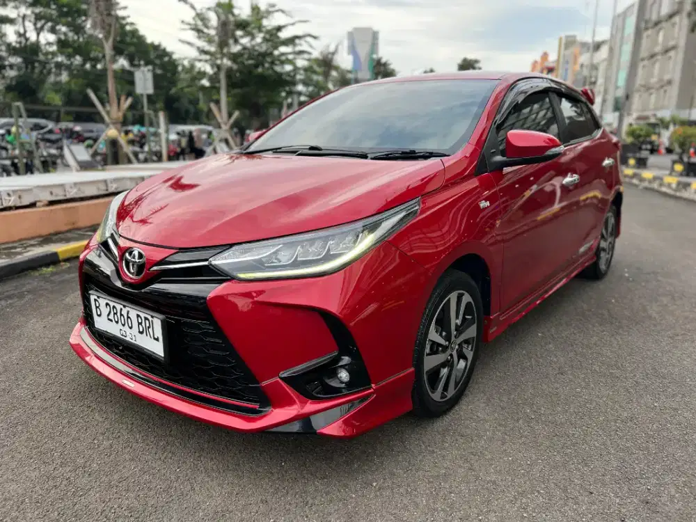 Km low 39 Rb ! Yaris S Automatic TRD Sportivo 2021