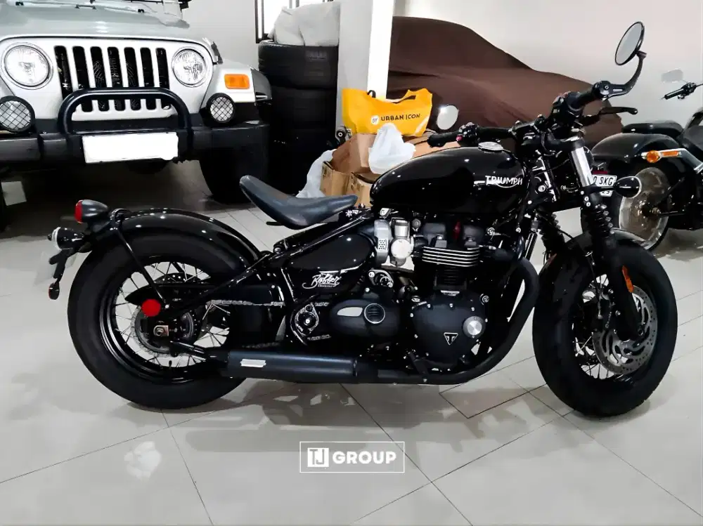 FOR SALE!! Triumph Bobber Bonneville 1200HT 2018 SPECIAL BLACK EDITION