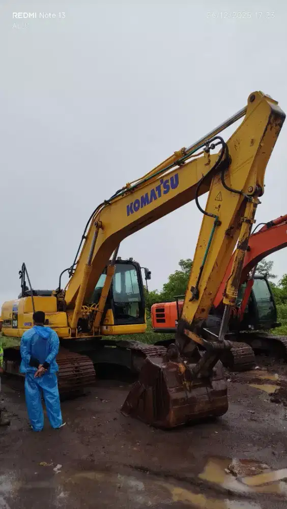Excavator Komatsu PC 200-10 mo tahun 2021