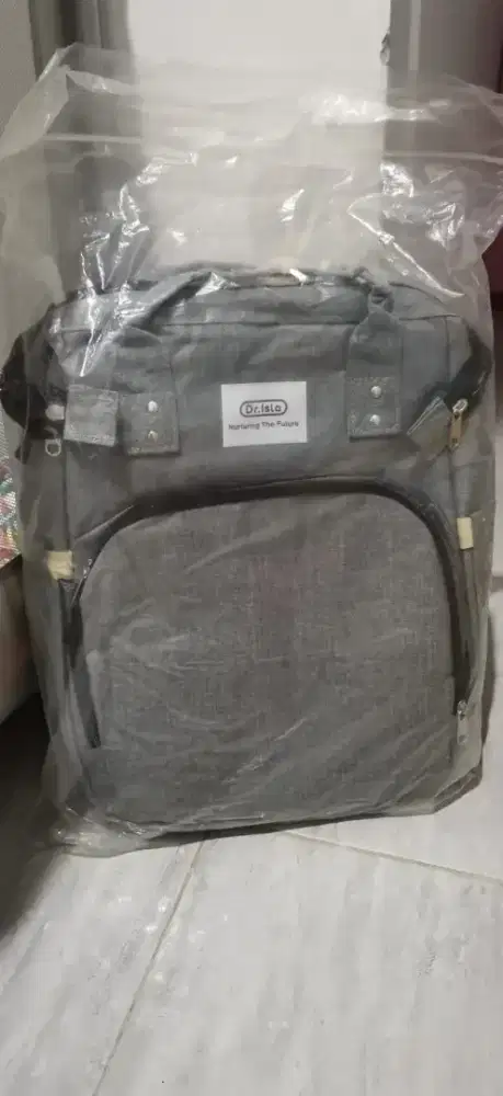 Tas Perlengkapan Bayi Multi Fungsi Dr. Isla